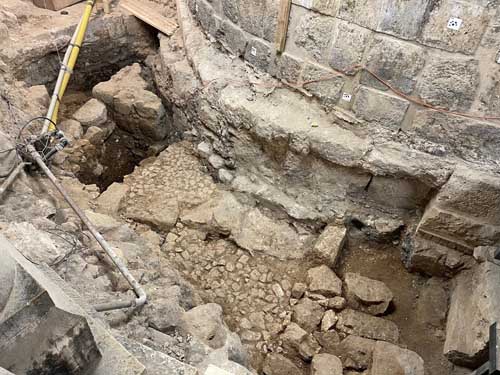 ultimi aggiornamenti sugli scavi archeologici al santo sepolcro 01